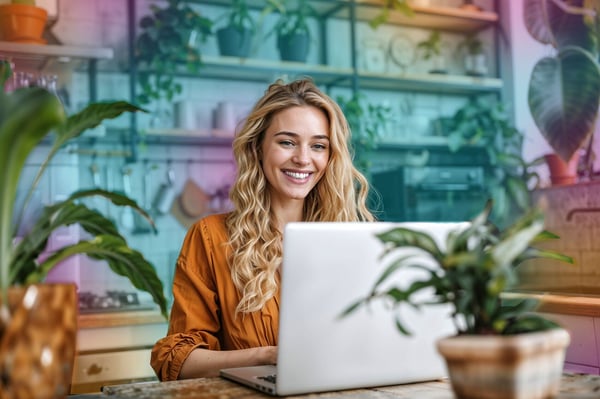 woman-kitchen-home-office-laptoppsd